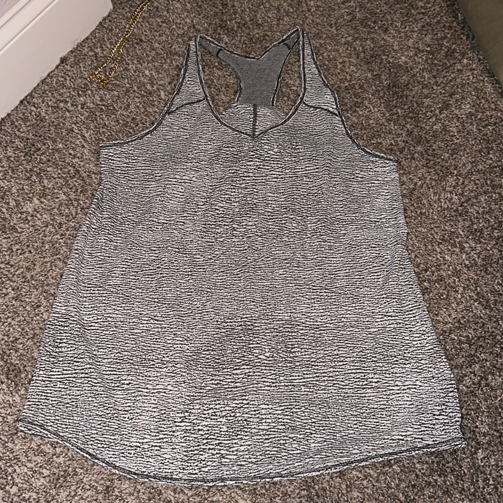 Lululemon tank top